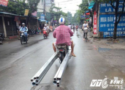 Ảnh: Xe 'máy chém' tung hoành, vô tư vượt bốt CSGT Thủ đô