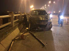 Bị 'xe điên' húc văng trên cầu Thanh Trì, nam sinh viên chết oan uổng