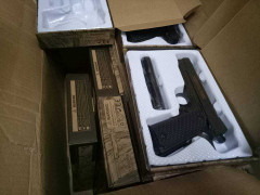 Bắt giữ hơn 100 khẩu súng ngắn tại Hà Nội