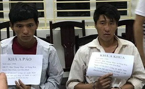 Khởi tố 2 đối tượng vận chuyển 20 bánh heroin trên phố Hà Nội