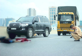 Phóng xe máy bạt mạng vào đường cấm, nam thanh niên chết thảm sau cú tông ô tô