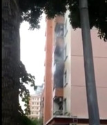 Chung cư ở khu đô thị Văn Quán cháy dữ dội sau tiếng nổ lớn