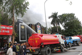 Nguyên nhân khiến quán karaoke ở Linh Đàm bốc cháy dữ dội