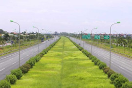 Người vi phạm giao thông xưng thẩm phán, để lại xe đi tố CSGT giả cướp xe