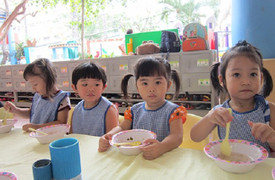 Những điều cần biết để trẻ em mẫu giáo được hỗ trợ tiền ăn trưa