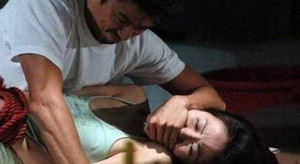 giở trò đồi bại xong còn chụp ảnh nạn nhân để tống tiền