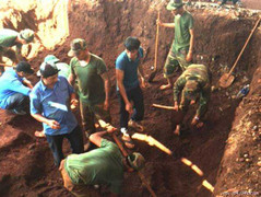 Phát hiện hố chôn liệt sĩ tập thể ở Gia Lai