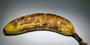 Uống nhiều nước ngọt, 'cậu nhỏ' khóc ròng