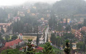 Sapa đột ngột rét giữa mùa thu