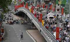'10 năm hệ thống giao thông công cộng Hà Nội chỉ đáp ứng được 20% dân số'