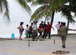 Thi thể một nam sinh trôi dạt trên biển Đà Nẵng