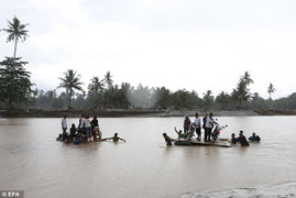 Philippines tan hoang sau bão Tembin: Cả ngôi làng bị xóa sổ, hơn 200 người thiệt mạng
