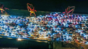 Video, ảnh: Choáng váng cảnh ùn tắc khủng khiếp sau Tết ở Trung Quốc