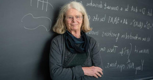 Những điều chưa biết về người phụ nữ đầu tiên giành giải 'Nobel toán học'
