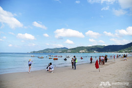 Du khách Trung Quốc quay lưng, thiên đường du lịch biển Phuket của Thái Lan khốn đốn