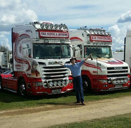 Xe tải chứa 39 thi thể ở Anh: Tình tiết mới bất ngờ