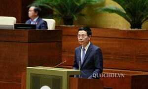 Bộ trưởng Nguyễn Mạnh Hùng: Bộ, ngành phải chuyển sang không gian mạng, sống, quản lý và dọn dẹp trên đó
