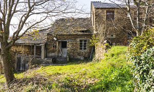 Hàng loạt ngôi làng ở Tây Ban Nha rao bán giá rẻ bất ngờ