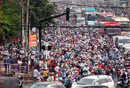 Nguyên Thứ trưởng Bộ Khoa học và Công nghệ: 'Để xe máy lưu thông trong nội thành là một sai lầm'