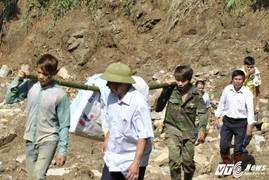 Sạt lở bãi vàng ở Lào Cai: Phát hiện thêm nhiều người chết và mất tích