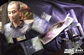 Vừa ra tù mang theo súng đã lên nòng đi dạo phố