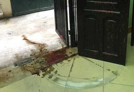 Bị khủng bố bằng 'bom bẩn': Cả gia đình sống trong sợ hãi