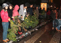 Hái lộc ở chùa đêm Giao thừa: Hàng vạn người đang hiểu sai