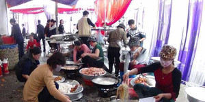 17 người ngộ độc sau khi ăn đám cưới ở Thái Nguyên