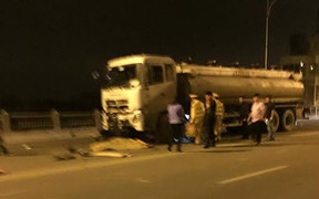 Nửa đêm, phát hiện 3 xác chết trên cầu Vĩnh Tuy