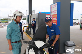 Cây xăng Nhật Bản đầu tiên tại Việt Nam đang bán giá bao nhiêu đồng 1 lít?