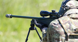 Lính bắn tỉa Anh 'xuyên táo' 2 chiến binh IS bằng một phát súng từ hơn 1km