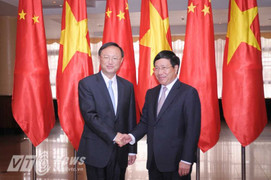 Phó Thủ tướng Phạm Bình Minh tiếp Ủy viên Quốc vụ viện Trung Quốc Dương Khiết Trì tại Hà Nội