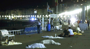 Tiết lộ số tiền khổng lồ kẻ khủng bố ở Nice gửi về nhà trước khi ra tay