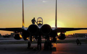 Thổ Nhĩ Kỳ đóng cửa căn cứ không quân, doanh trại tham gia đảo chính