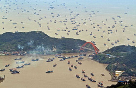 Trung Quốc huỷ hoại Biển Đông không thương tiếc, nghề cá trước nguy cơ sụp đổ