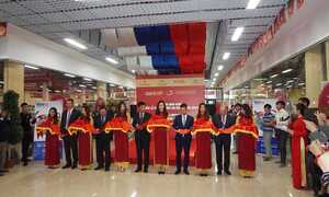 Khai mạc ‘Tuần lễ hàng Hà Nội tại Matxcơva 2016’