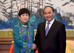 Thủ tướng tiếp Hội Hữu nghị đối ngoại nhân dân Trung Quốc và Hội Hữu nghị Trung-Việt