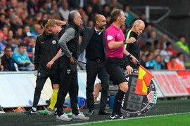 Man City nín thở chờ tin 'Messi của Pep'