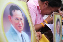 Quốc vương Thái Lan Bhumibol Adulyadej băng hà