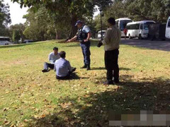 Những khoảnh khắc đáng xấu hổ nhất của du khách Trung Quốc năm 2016