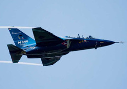 Cận cảnh máy bay huấn luyện cận âm M-346