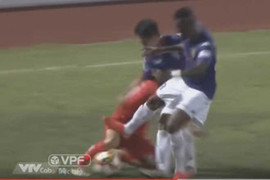 Cựu trọng tài FIFA Đinh Văn Dũng: ‘Hoàng Vũ Samson cố tình triệt hạ đối phương’