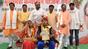 Cô dâu Ấn Độ được tặng 10.000 cây gậy để trị chồng