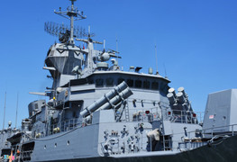 Cận cảnh tàu tên lửa dẫn đường Australia đang ở thăm Đà Nẵng