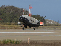 SpaceX sẽ lần đầu phóng tàu vũ trụ bí ẩn X-37B