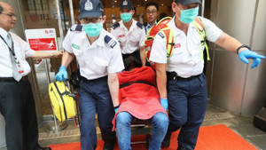 Nuốt 9 viên kim cương, tên cướp nhập viện ở Hong Kong