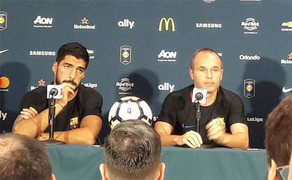 Iniesta: 'Thu về 300 triệu USD không bằng giữ lại Neymar'