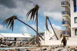 Vừa bị Irma tàn phá, Caribe lại gồng mình đón siêu bão mới