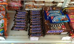 Người Triều Tiên chuộng chocolate và rượu từ Trung Quốc