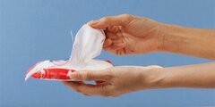 Khăn giấy ướt bị siết chất lượng sau 10 năm có ở Việt Nam